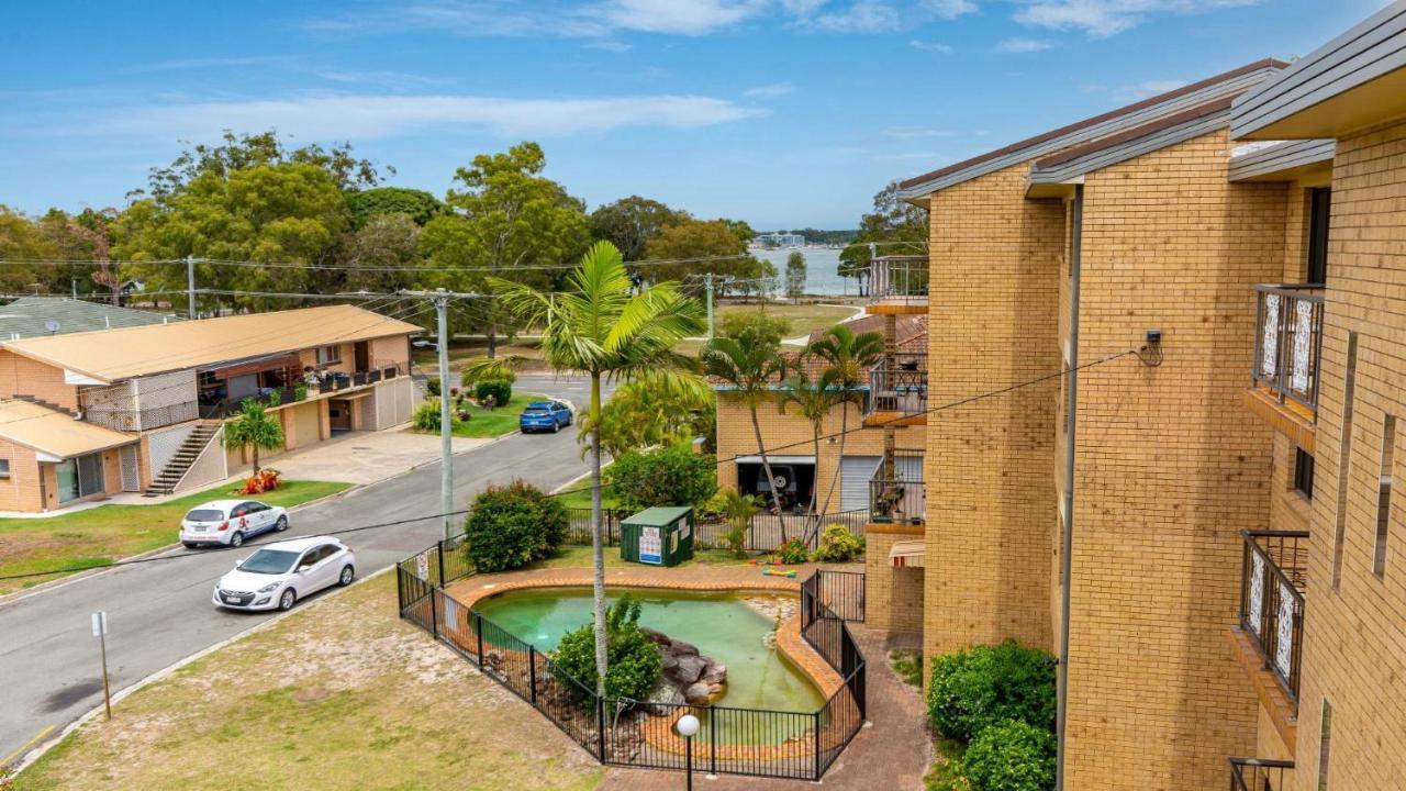 Bribie Escape, Top Floor Unit With Waterviews Villa Bellara Exterior photo